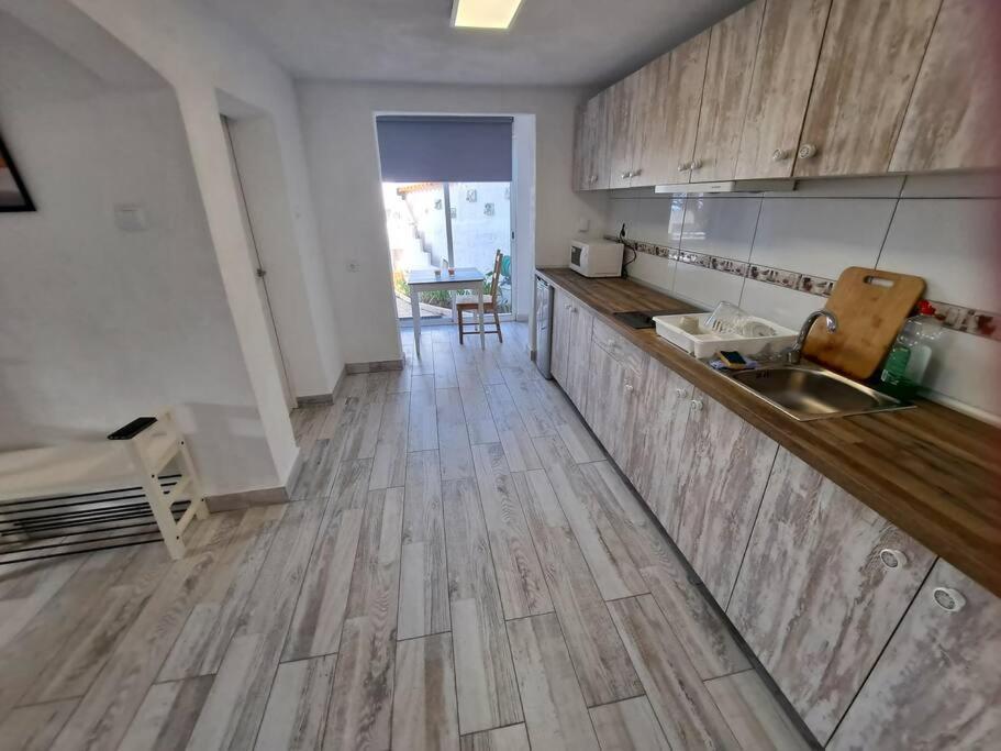 Tenerife Apartment Dulcynea With Terrace And Garden 600M2 With Ocean And Teide View Икод де лос Винос Екстериор снимка